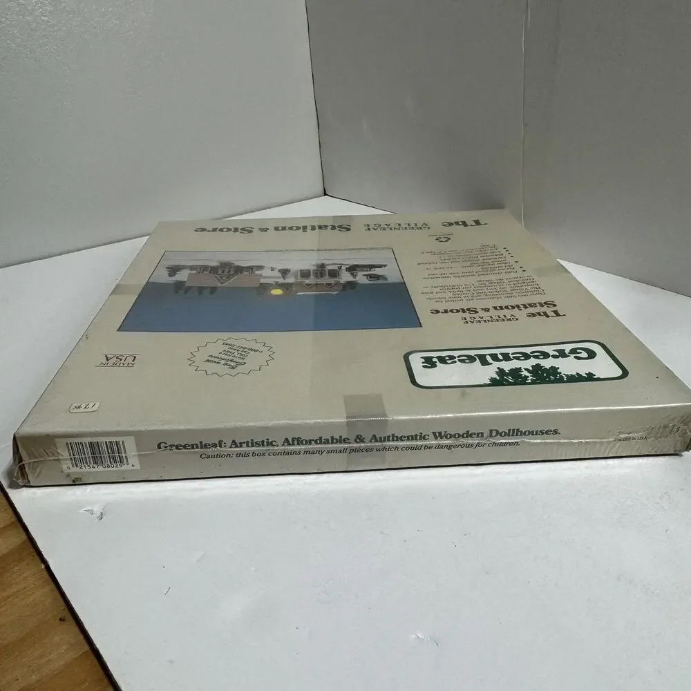 Greenleaf Village Station Store #8025 Vtg 1987 Sealed Model Kit Made in USA Wood
